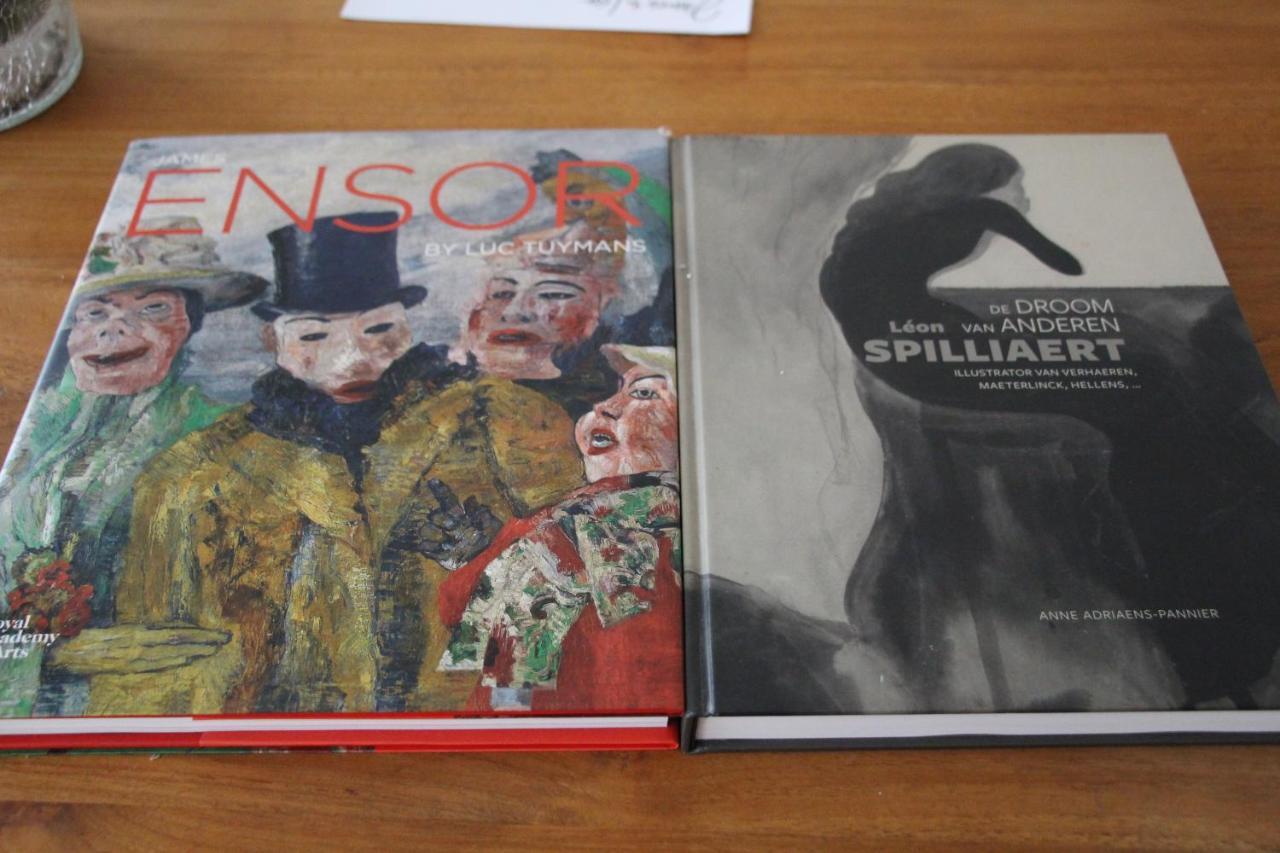 James & Leon Ostend Luaran gambar